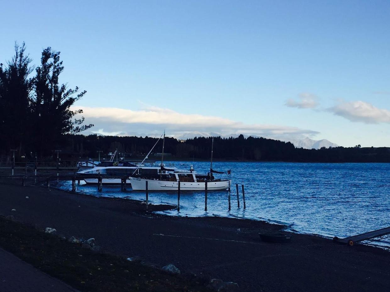 Holiday Home In Beautiful Te Anau Exterior foto